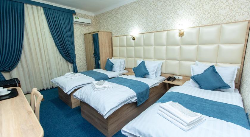 Image of Superior Triple Room 0