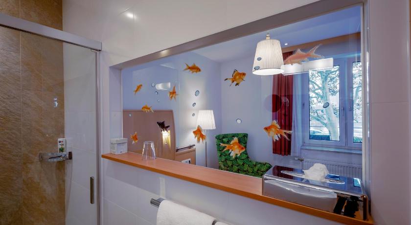 Strandhotel Alte Donau In Vienna Room Deals Photos Reviews