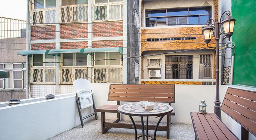 Image of 1 Bed in 6 Bedded Dormitory 6