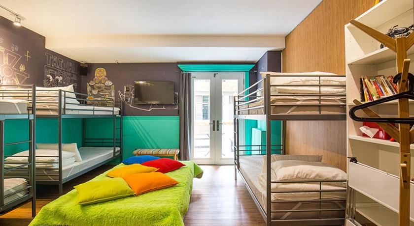 Image of 1 Bed in 6 Bedded Dormitory 0