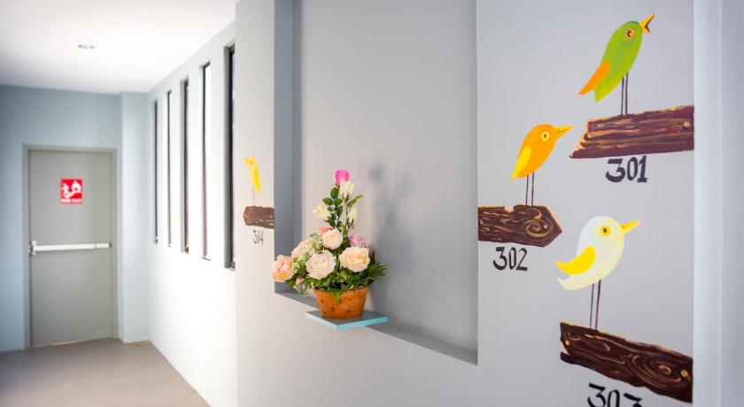 iNest Poshtel photo