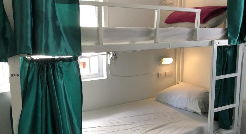 Image of Bed in 14 Bed Mixed Dormitory Room 4
