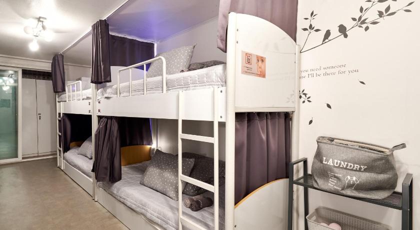 Image of 1 Person in 8-Bed Dormitory with Private Bathroom - Female Only 6