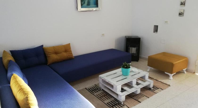 Studio Coquette Près De La Plage Prix Photos Commentaires