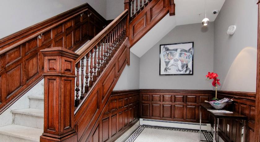 A Stylish Stay w/ a Queen Bed, Heated Floors.. #15 photo