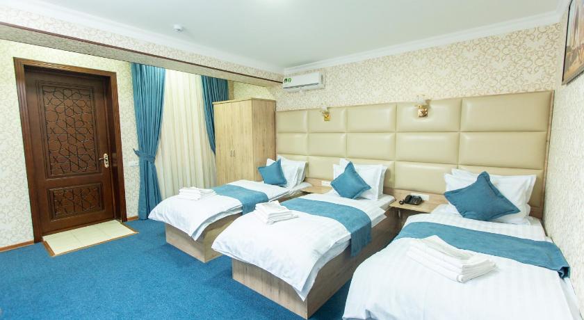 Image of Superior Triple Room 3