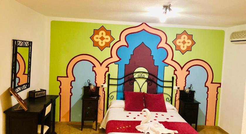 奥尔吉瓦 Hotel Puerta Nazari 2星级 酒店 外观