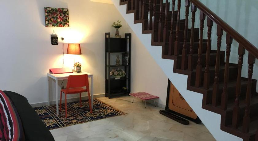 RB Double Storey Bandar Tasik Selatan Homestay photo