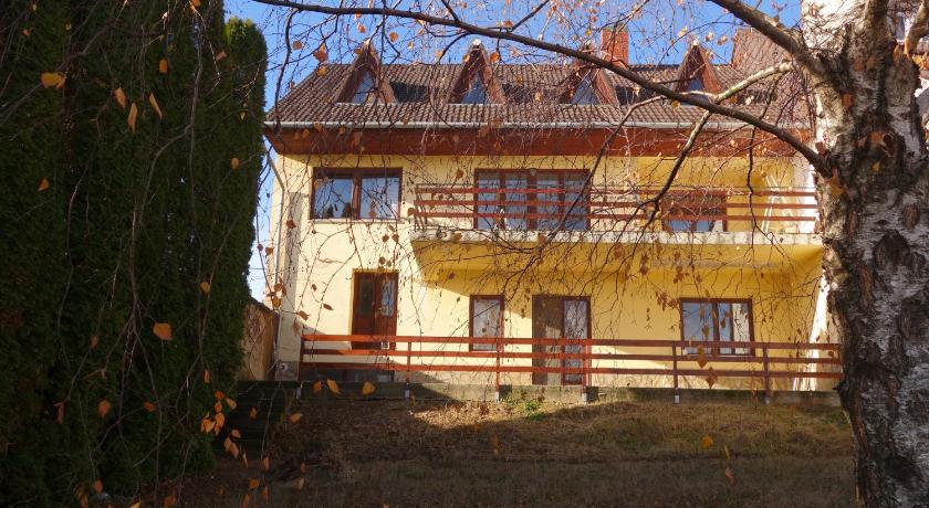 Tolena Heviz Apartments photo