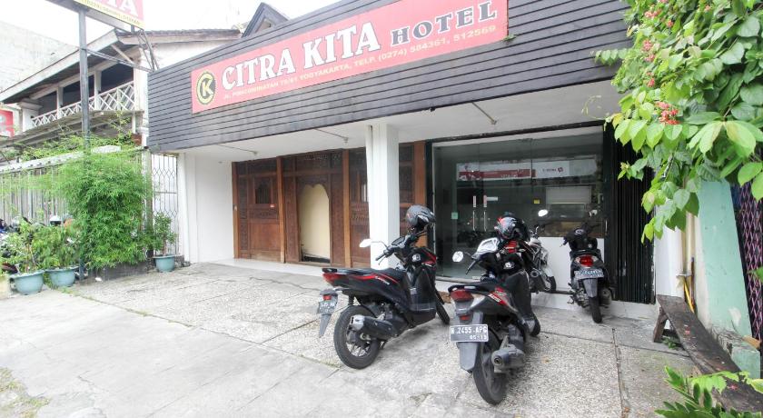 RedDoorz near Kranggan Tugu Jogja - image 6