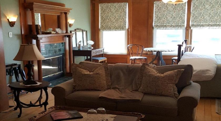 The Wanderlust Hotel photo