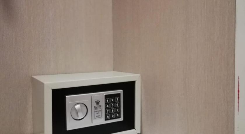 Image of Suite 13