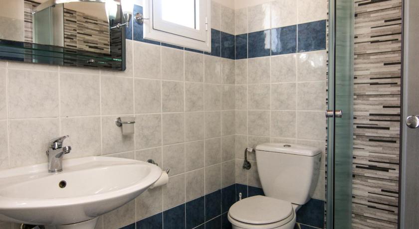 Frosso Apartments Kalami Bay photo
