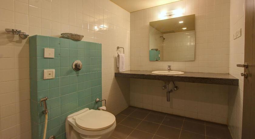 Image of Ibis Room 10