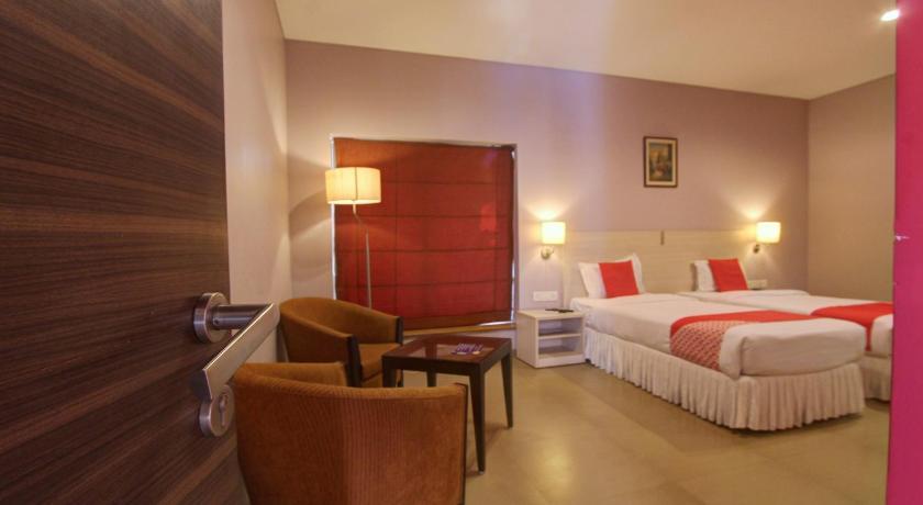 Image of Ibis Room 1