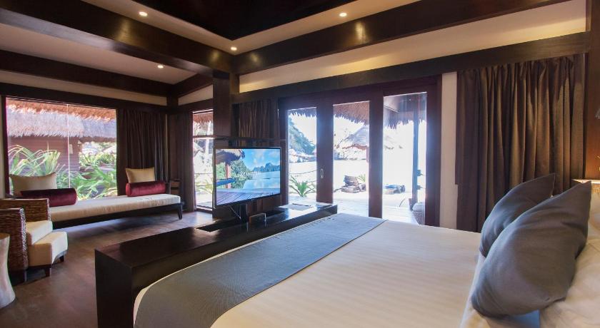 Image of Beach Front Villa 15