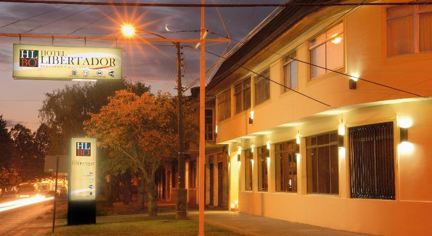 Hotel Libertador Bernardo O´Higgins — Hotel in Chillan