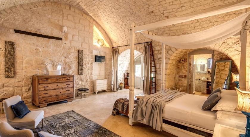 Image of Junior Suite Family Room 4