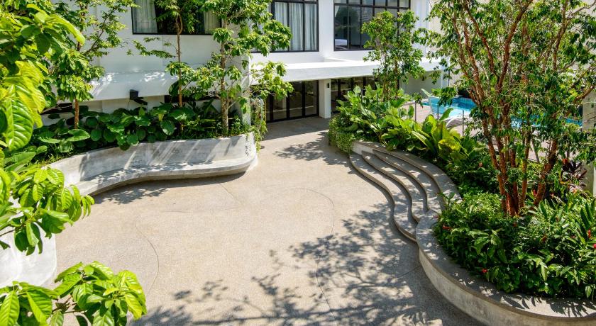 SAVV HOTEL - image 33
