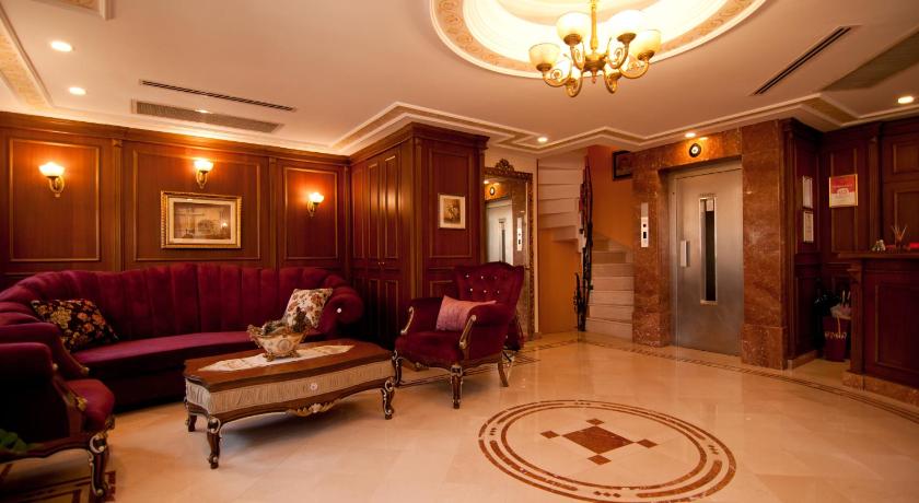 Emine Sultan Hotel - image 4