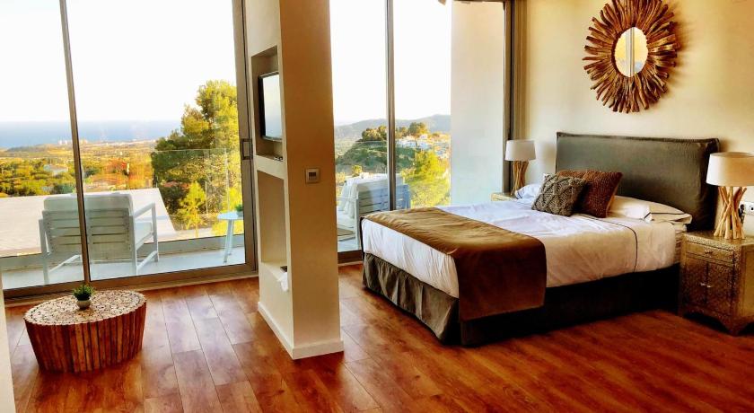 Puig Campana Nature Suites Hotel & BTT photo
