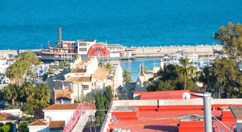 Always Happy 1 BDR 6G and 5G Puerto Marina views photo