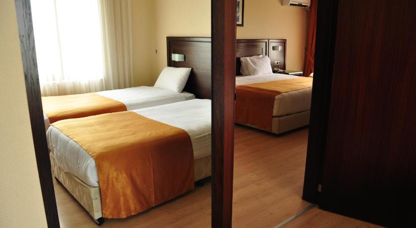 Eser Diamond Hotel & Convention Center photo