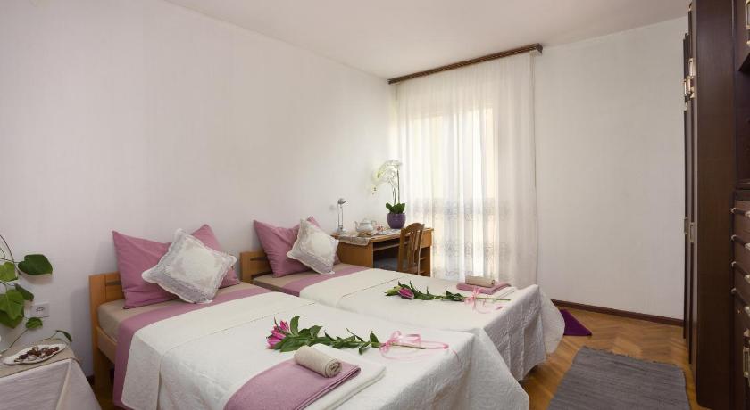 Apartment Ana &amp; Darijo — Hotel in Split