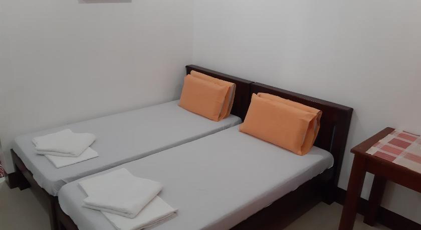 Imagen de Estándar con ventilador y 2 Camas (Standard Fan - Twin Bed) 1