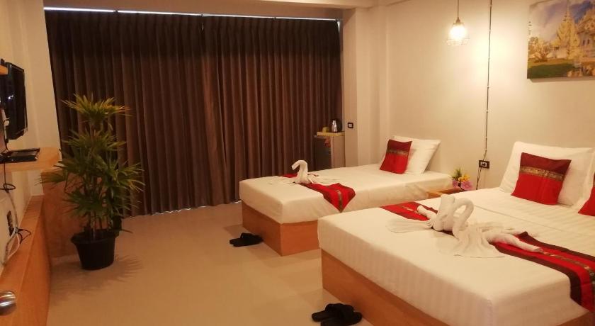 Little Lanna Cafe and Premier Guesthouse photo