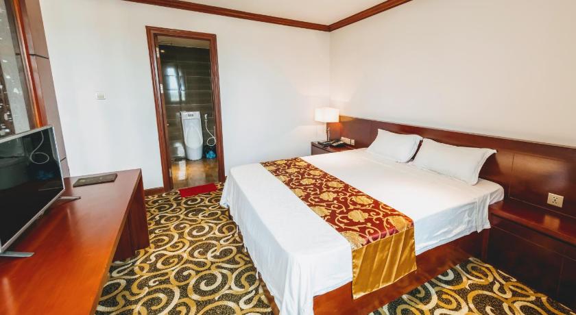 HOANG TRUNG HOTEL photo