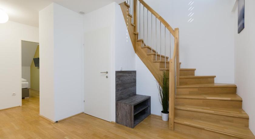 Image of Duplex Apartment 15