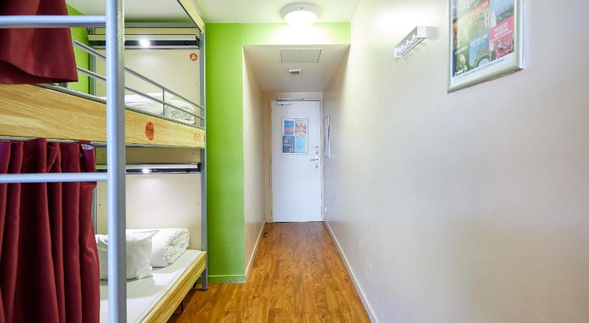 Image of Quadruple Room for 4 People 11