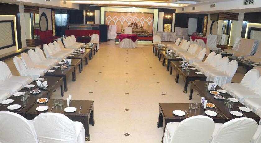 Nagpal Regency Hotel