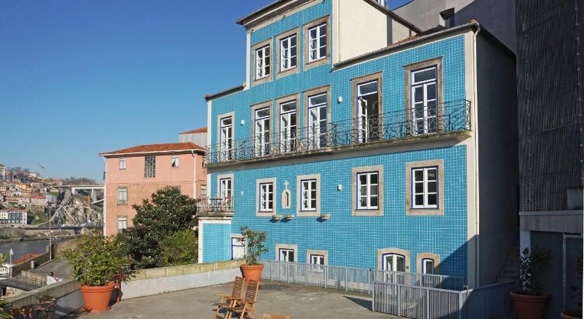 Porto View by Patio 25 photo