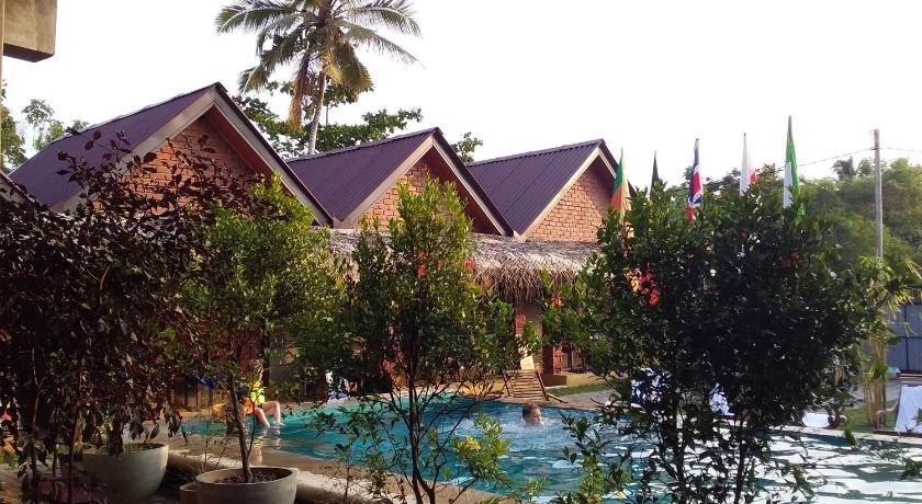 Negombo The Nature Villa and Cabanas — Hotel in Negombo
