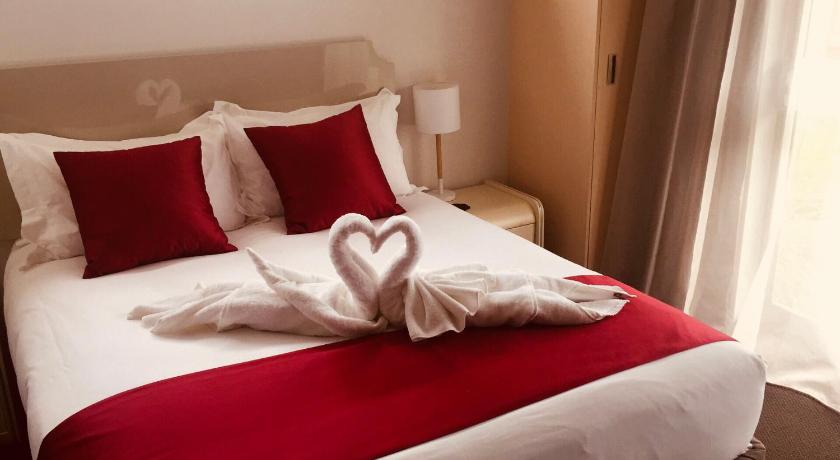 Bealey Plaza Motel photo