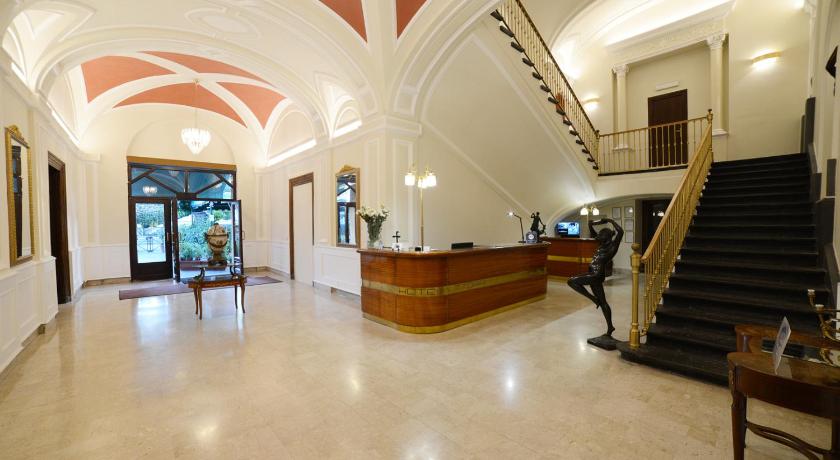 Hotel Ristorante Vittoria photo