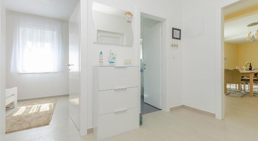 Apartments Luxury and Sea View photo
