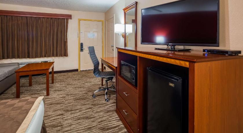 Best Western Executive Inn