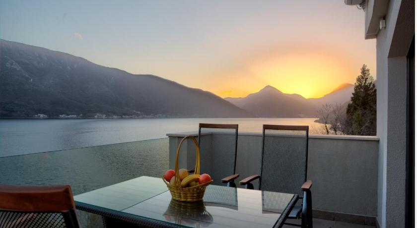 Bajova Kula Luxury Residences — Hotel in Kamenari