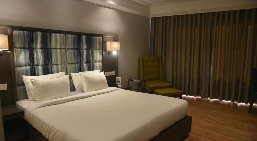 Raigarh Hotel Accord Premier 3-Star Hotel view