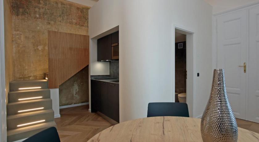 The Apartment House - Mezibranska photo