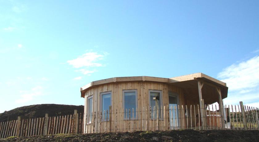 Skye Cabins photo