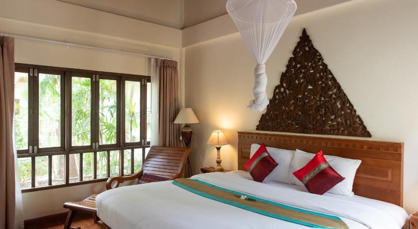 Image of Deluxe Villa Garden View 3