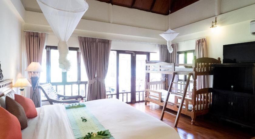 Image of Family Villa 3