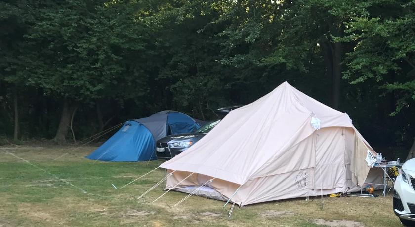 Image of Empty lot for a Tent (Bring your own tent) 2