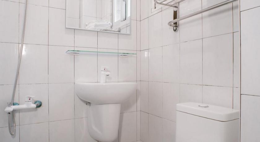 Image of Standard Double Room 2