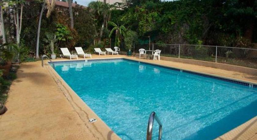 Lahaina Wonderful Condos photo