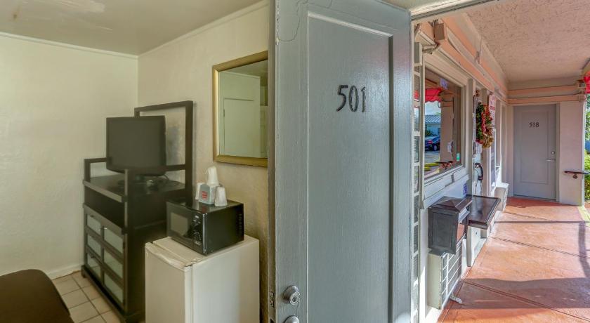 Richard's Hotel photo